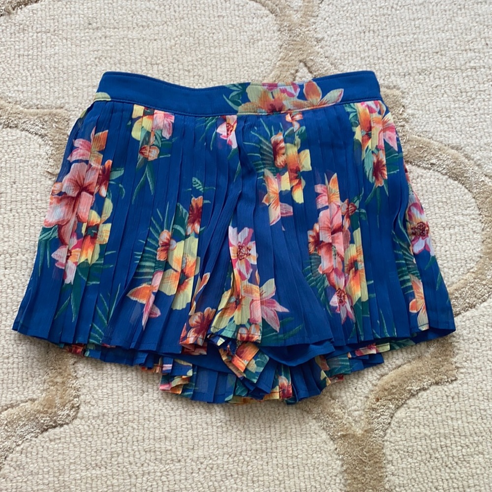 Abercrombie Girls Blue Tropical Floral Shorts With Pockets